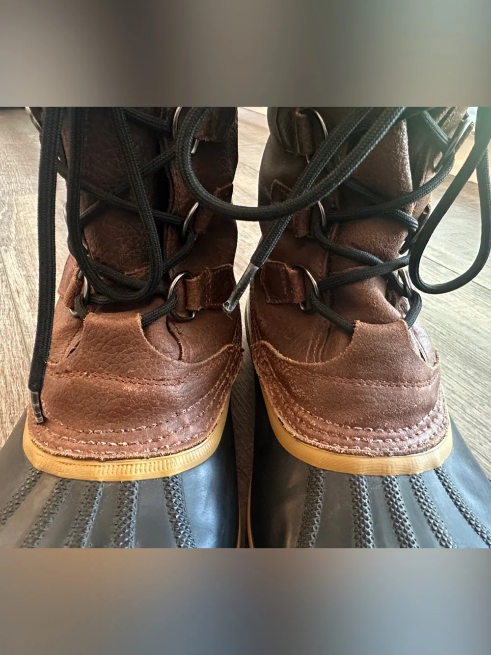 Sorel Brown and Black Waterproof Lace-Up Men’s Winter Boots
